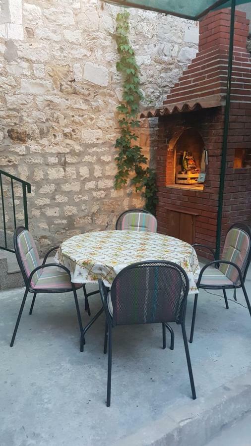Apartman Lucijan Kastela Dış mekan fotoğraf
